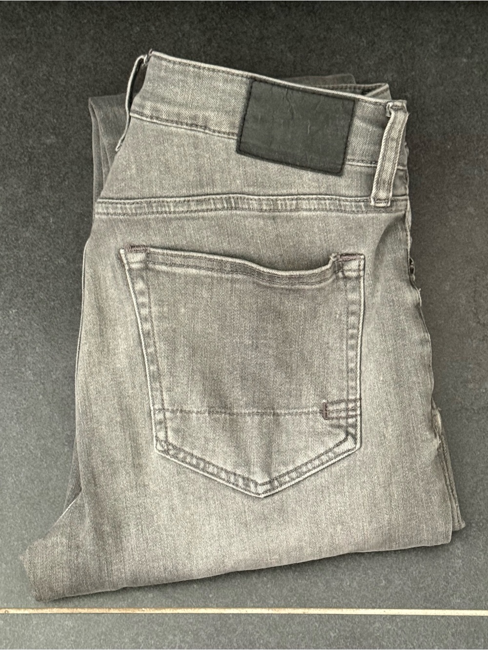 Bulk Jeans Bundle - 10 Pairs, All Different Sizes - Picture 2 of 13